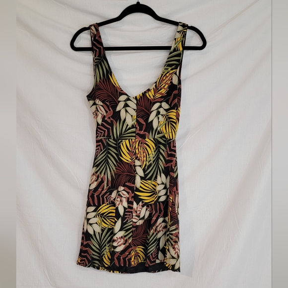 Olivaceous Black Tropical Cutout Front Mini Dress - Picture 3 of 7